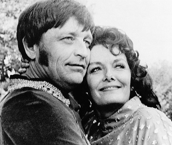 Jane Russell huzur içinde vefat etti