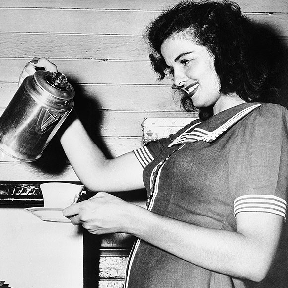 Jane Russell huzur içinde vefat etti