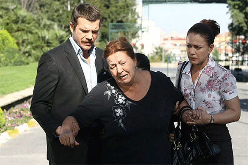 Yaprak Dökümü yolun sonunda...