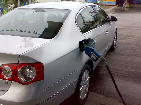 1 litre 95 oktan benzinin fiyatı nasıl oluşuyor