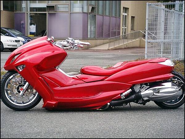Japon işi scooterlar