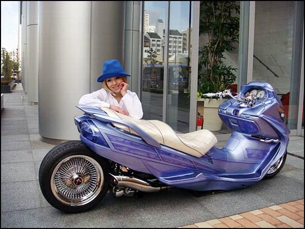 Japon işi scooterlar