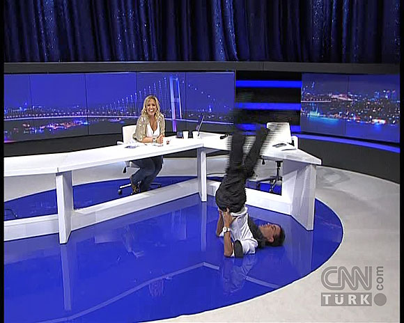 Yılmaz Morgülden mum duruşu