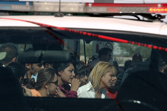 Meksikada ölüm kol geziyor
