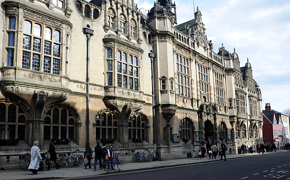 Harry Potter ve Alicein şehri: Oxford
