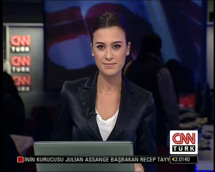 Büşra Sanay