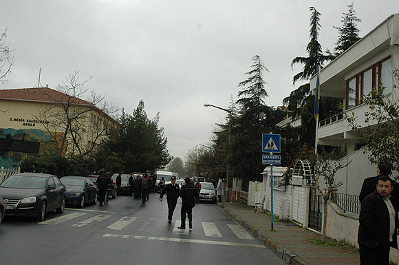 Ukrayna Başkonsolosluğunda olay