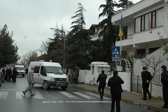 Ukrayna Başkonsolosluğunda olay