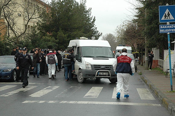 Ukrayna Başkonsolosluğunda olay