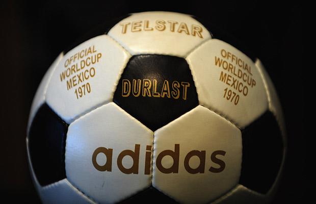 Dünya kupalarının resmi futbol topları