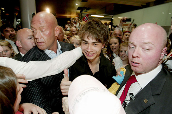 Alexander Rybak müzik listelerini alt üst etti