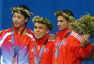 Halil Mutlu üçüncü kez olimpiyat şampiyonu