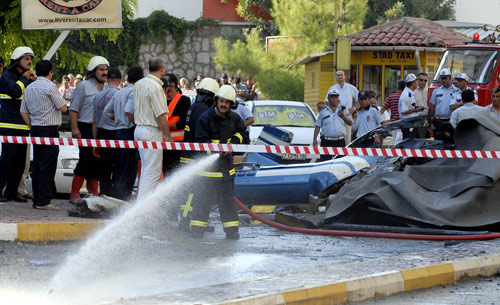 Antalyada helikopter düştü: 5 şehit