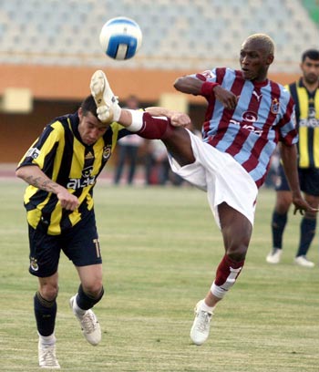Fenerbahçe 100üncü yılda şampiyon