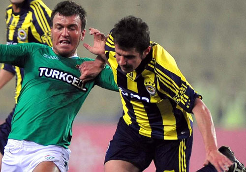 Emre Belözoğlu: Git bak işine dedim