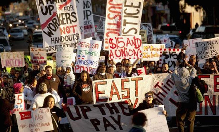 Beyaz yakalılardan sonra fast food işçileri