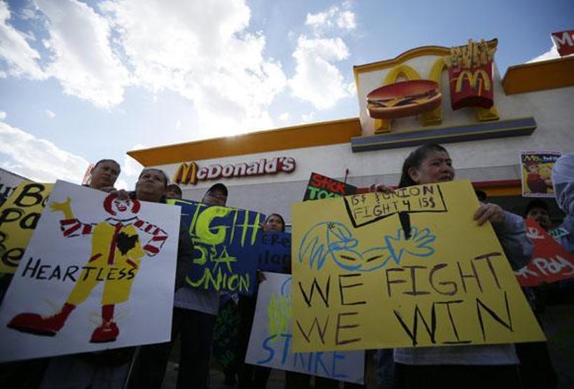 Beyaz yakalılardan sonra fast food işçileri
