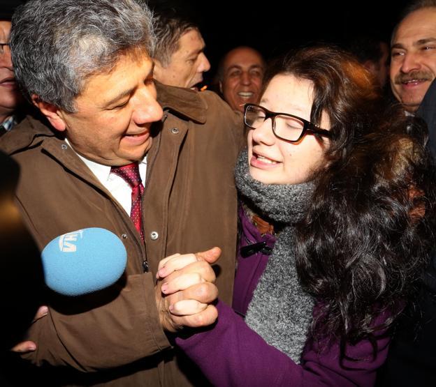 Balbayın çocuklarına kavuşma anı