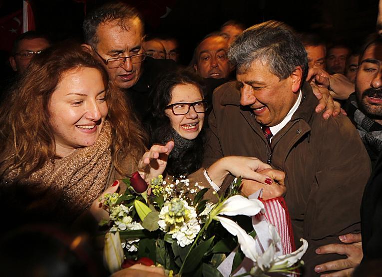 Balbayın çocuklarına kavuşma anı