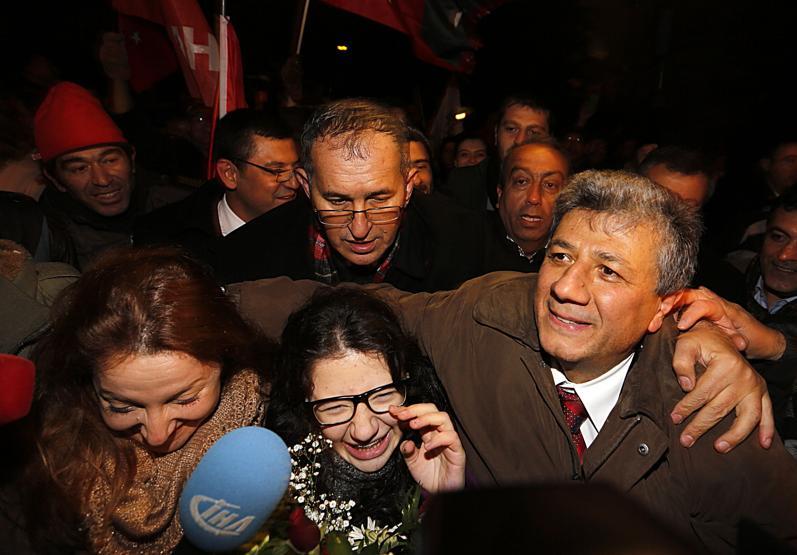 Balbayın çocuklarına kavuşma anı
