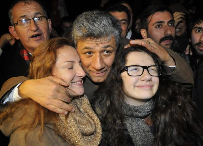 Balbayın çocuklarına kavuşma anı