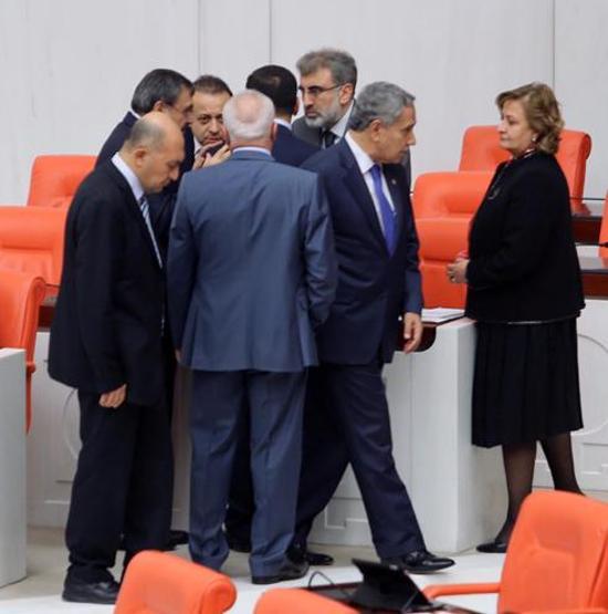Meclis karıştı