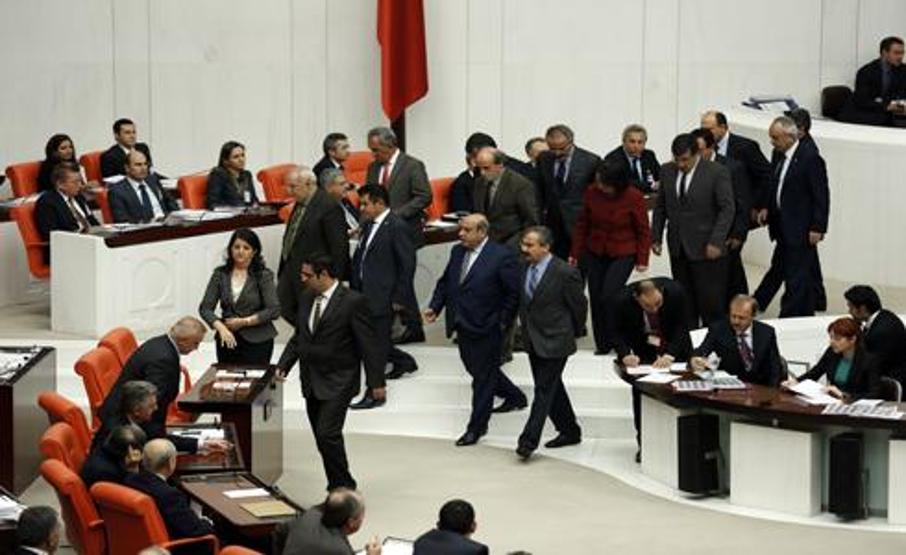 Meclis karıştı