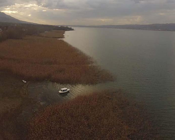 Sapanca Gölündeki kuraklık havadan görüntülendi