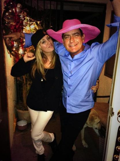 Porno yıldızı Brett Rossi Charlie Sheen ile evleniyor