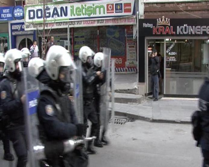 Aksarayda HDP binasına saldırı girişimi