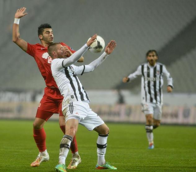 Beşiktaş son dakikada güldü