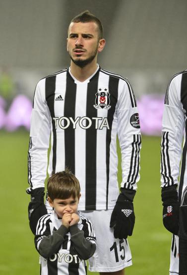 Beşiktaş son dakikada güldü