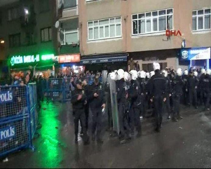 Trabzonspor - Fenerbahçe maçından sonra taraftara Çevik Kuvvet müdahalesi