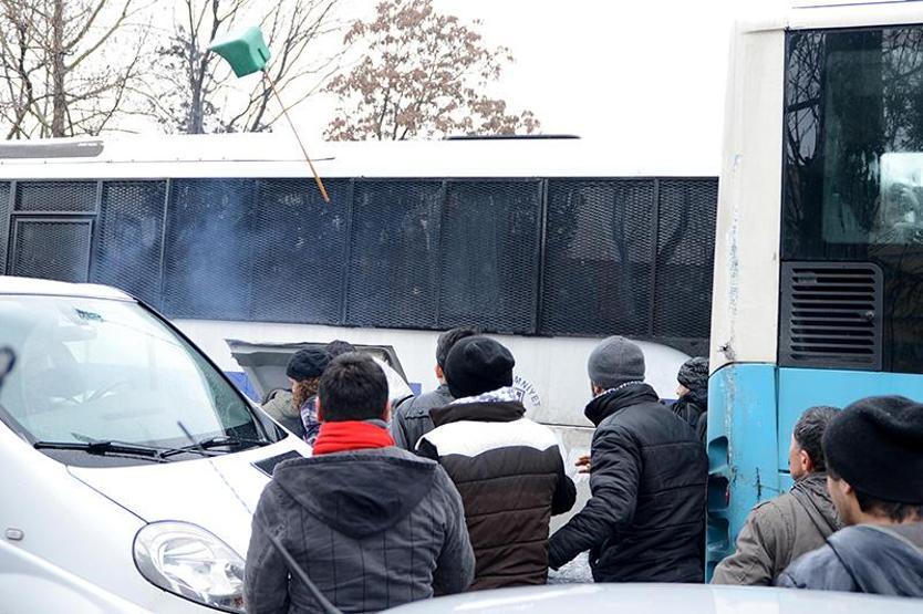 Berkin Elvan için toplananlara polis müdahalesi
