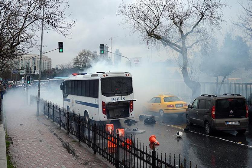 Berkin Elvan için toplananlara polis müdahalesi
