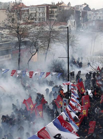 Şişli ve Taksimdeki müdahaleden görüntüler