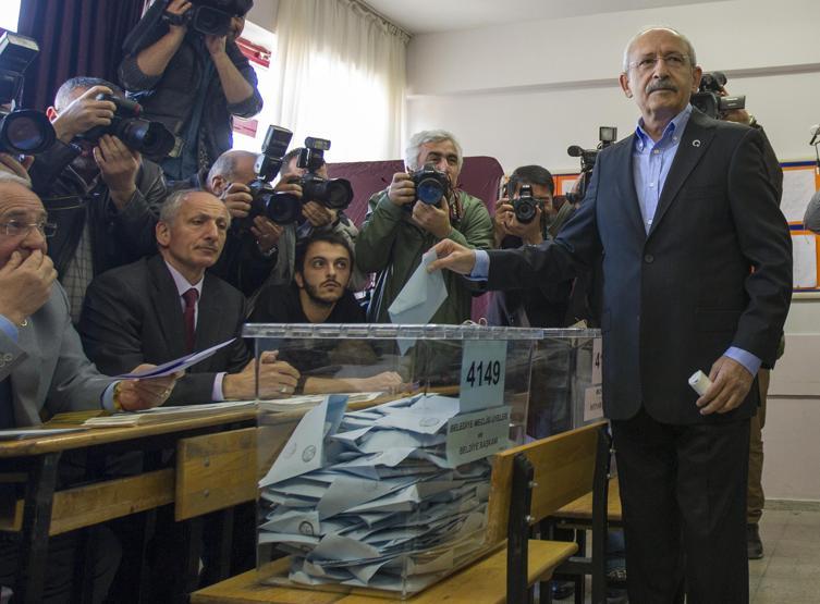 Liderler sandık başında