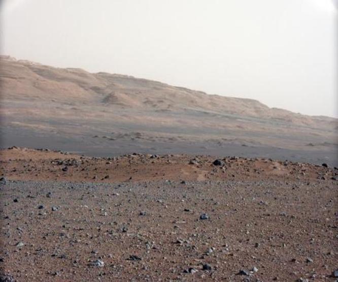 Curiositynin Marstan çektiği fotoğraflar