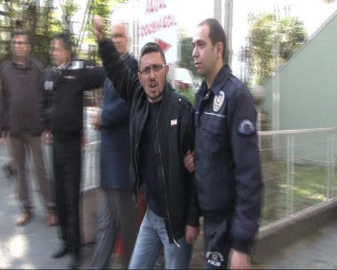 Greif işçilerine polis müdahalesi