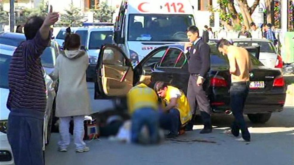 Eski vekilin aracına silahlı saldırı