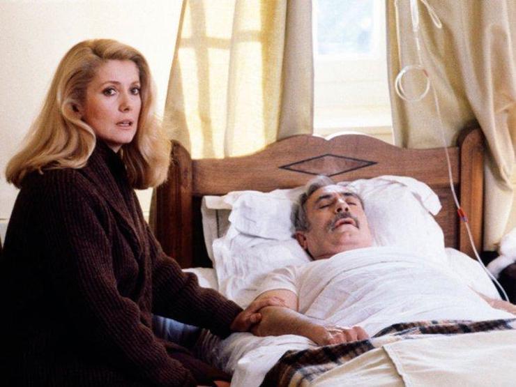 Catherine Deneuve: Gençlik bitince sinema bitmiyor