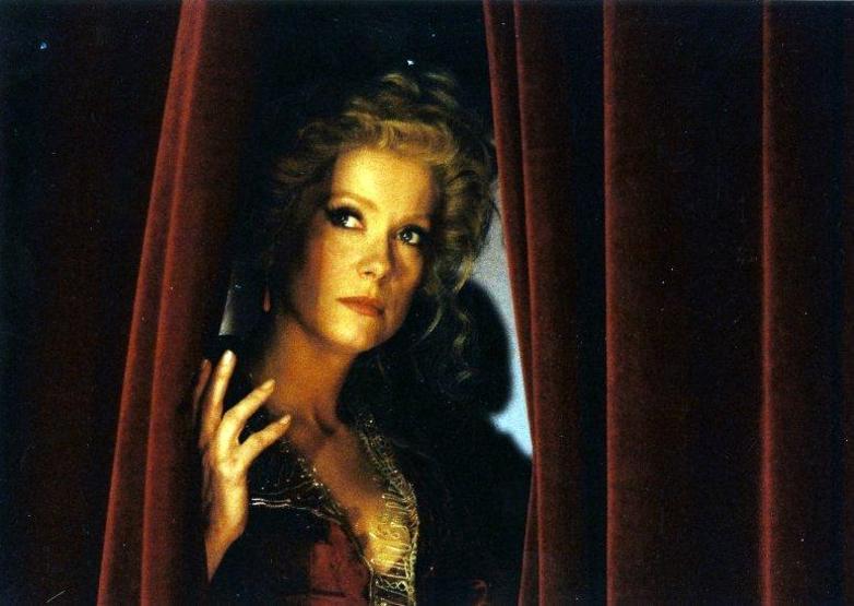 Catherine Deneuve: Gençlik bitince sinema bitmiyor