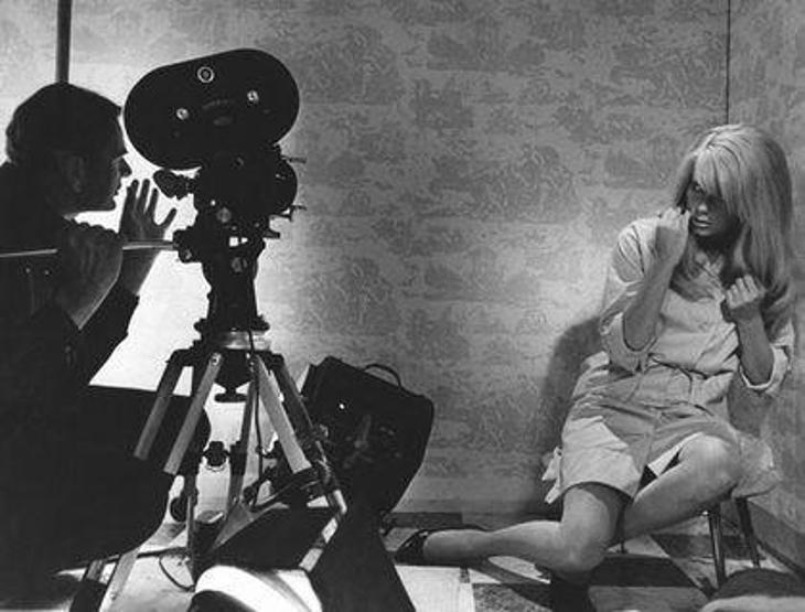 Catherine Deneuve: Gençlik bitince sinema bitmiyor