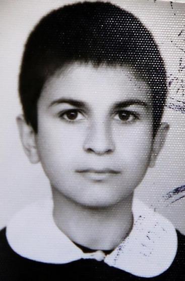 Başbakan ve Bakanların çocukluk fotoğrafları...