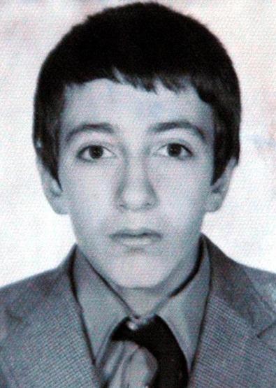 Başbakan ve Bakanların çocukluk fotoğrafları...