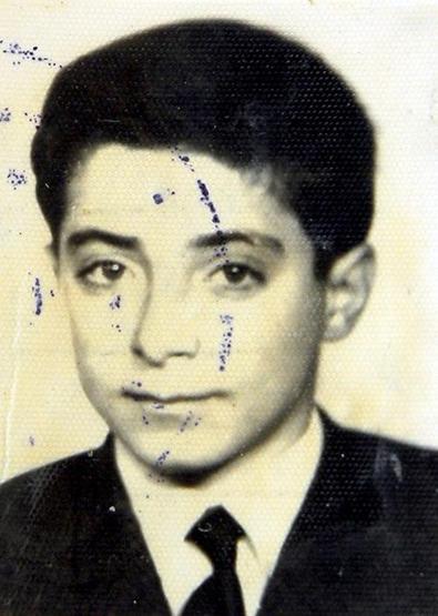Başbakan ve Bakanların çocukluk fotoğrafları...