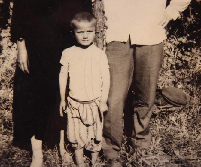Başbakan ve Bakanların çocukluk fotoğrafları...