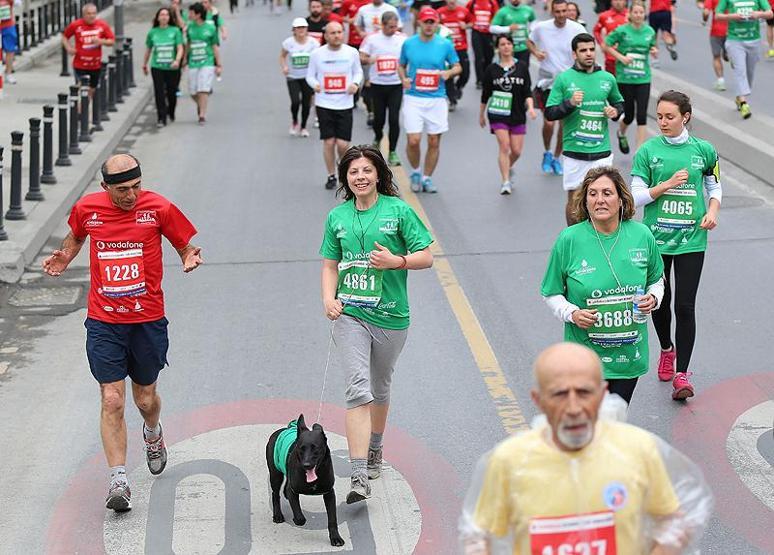 Vodafone İstanbul Yarı Maratonu koşuldu