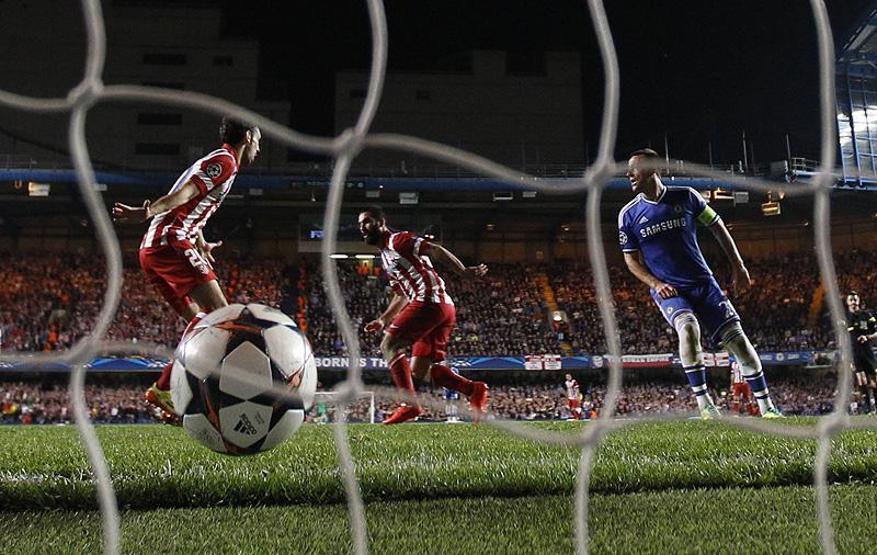 Chelsea - Atletico Madrid maçından çarpıcı kareler