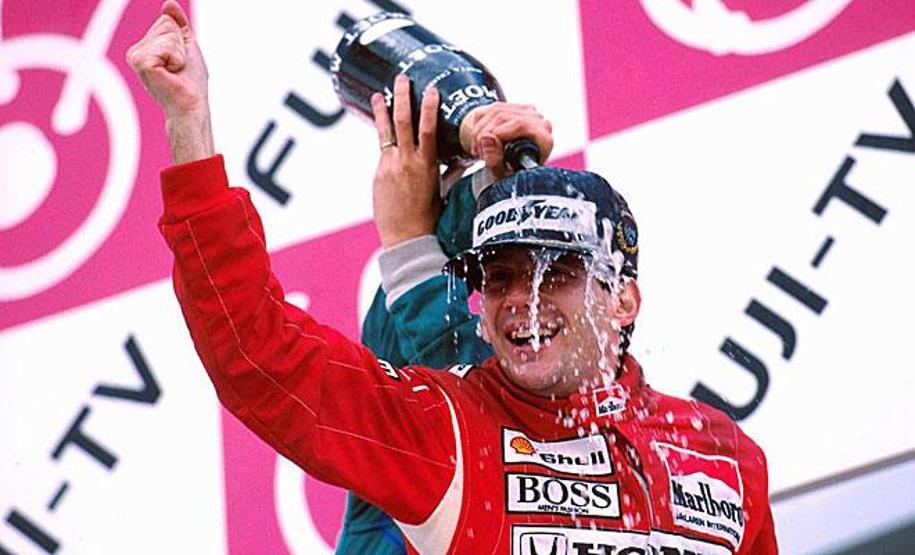 Ayrton Senna kaza yaptığı pistte anıldı